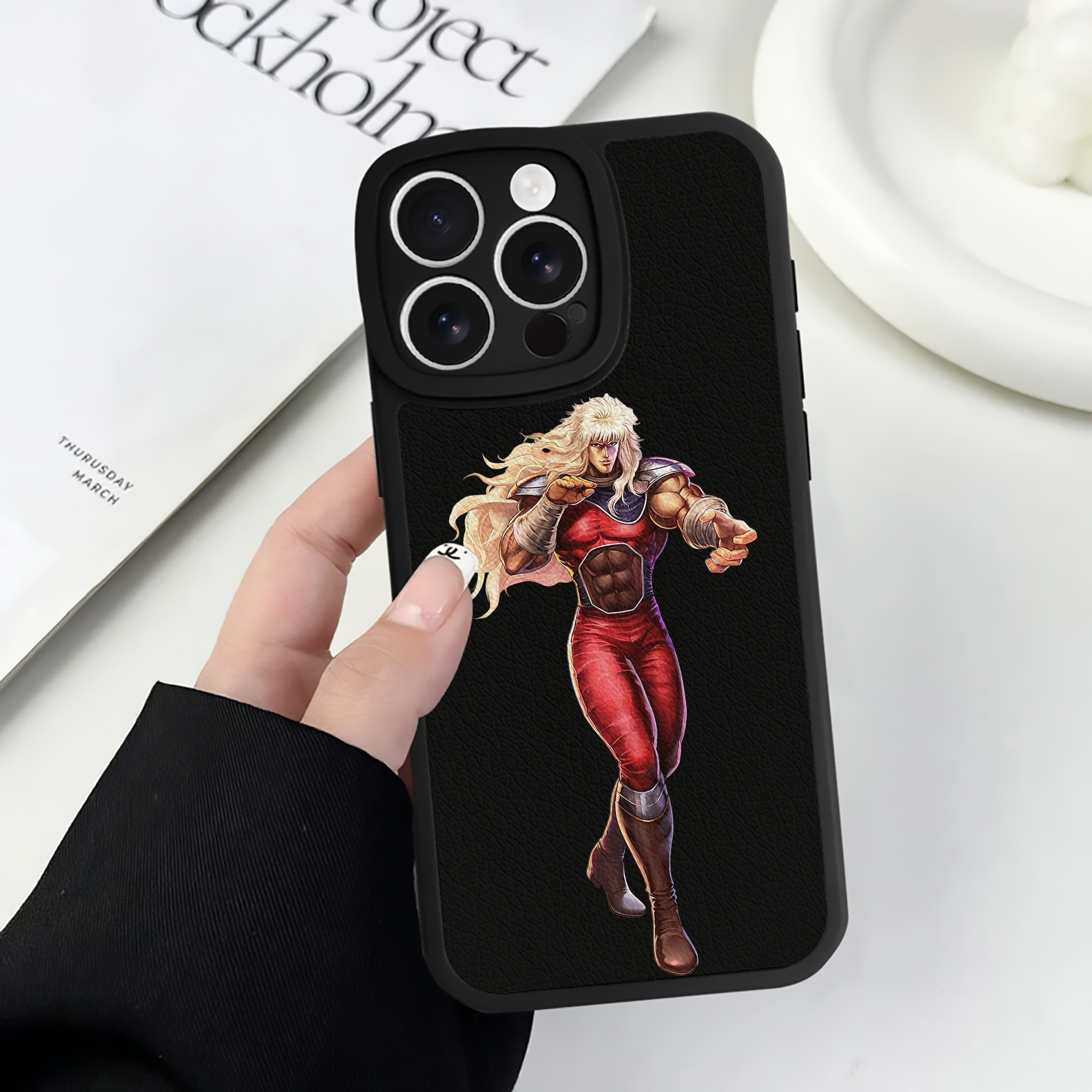 （画像用） 北斗の拳 Fist of the North Star 【iPhone 16シリーズ対応】シリコンスマホケース（レザー調） 材質：シリコン